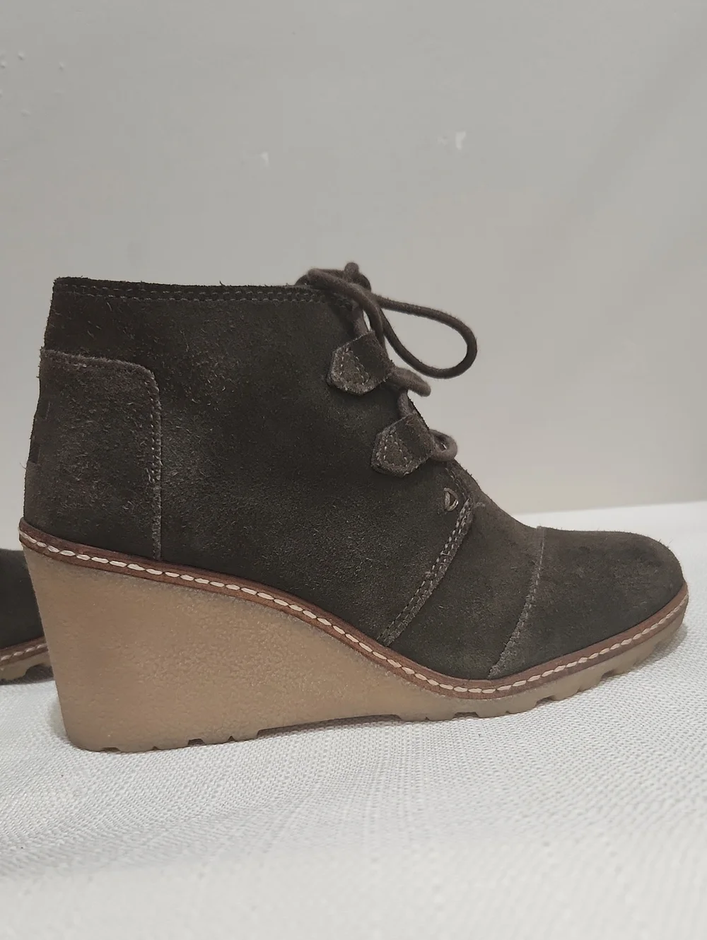 Toms Brown Suede Lace-Up Wedge Ankle Boots